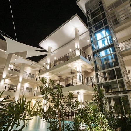Rovira Suites Dumaguete City Exteriér fotografie