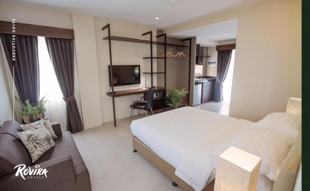 Rovira Suites Dumaguete City Exteriér fotografie